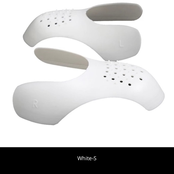 Anti Crease Washable Protector - Picture 6 of 6